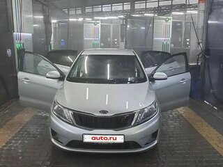 2012 Kia Rio III, серебристый, 800000 рублей, вид 2