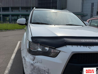 2010 Mitsubishi Outlander II Рестайлинг, белый, 890000 рублей, вид 2