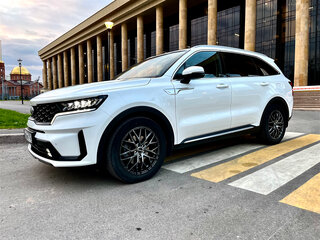 2021 Kia Sorento IV, белый, 3490000 рублей, вид 3