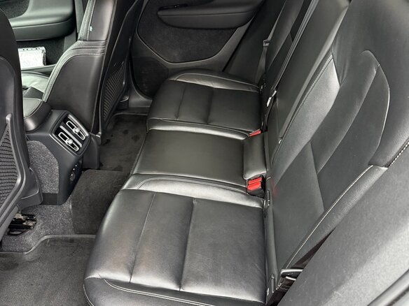 2019 Volvo XC40 I, коричневый, 2850000 рублей - вид 11