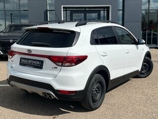 2018 Kia Rio X-Line IV, белый, 1055000 рублей, вид 5