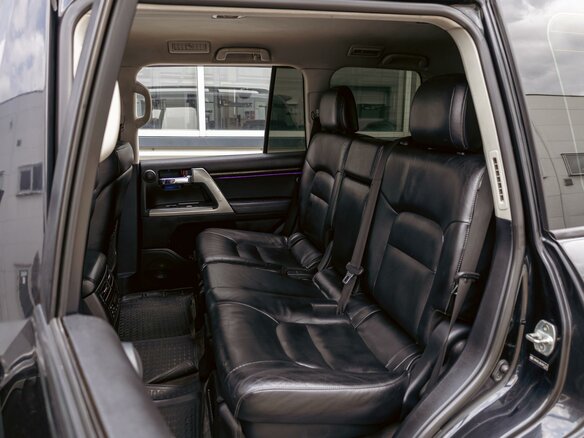 2012 Toyota Land Cruiser 200 Series, чёрный - вид 17