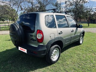 2011 Chevrolet Niva I Рестайлинг, серый, 499000 рублей, вид 3