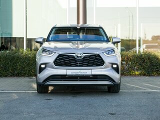 2025 Toyota Highlander IV (XU70), серый, 4900000 рублей, вид 3