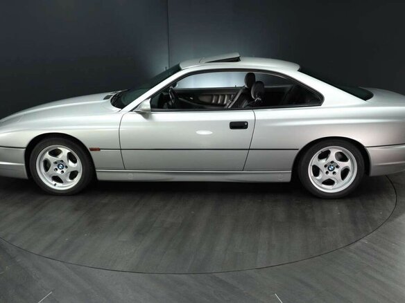 1993 BMW 8 серии 850i I (E31), серебристый, 7270000 рублей - вид 2