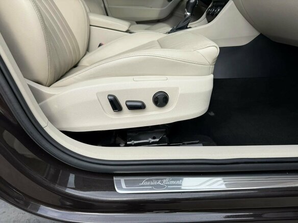 2016 Skoda Superb III, коричневый, 2050000 рублей - вид 10
