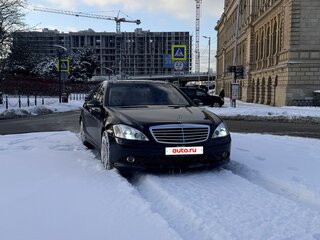 2008 Mercedes-Benz S-Класс 320 V (W221), чёрный, 1700000 рублей, вид 3