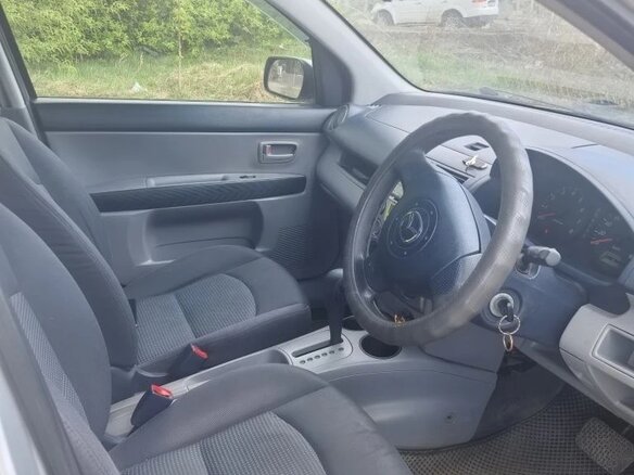 2004 Mazda Demio II (DY), серый, 400000 рублей - вид 4