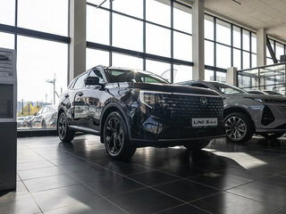 2026 Changan UNI-S I Рестайлинг, чёрный, 3199900 рублей, вид 4