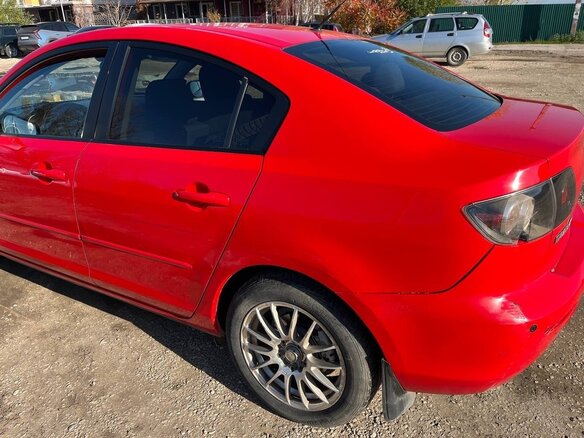 2008 Mazda 3 I (BK) Рестайлинг, красный, 600000 рублей