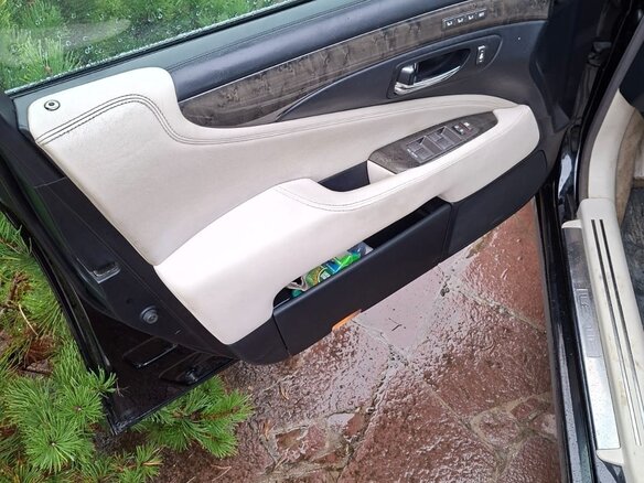 2010 Lexus LS Long 600h L IV Рестайлинг, чёрный, 1490999 рублей - вид 8