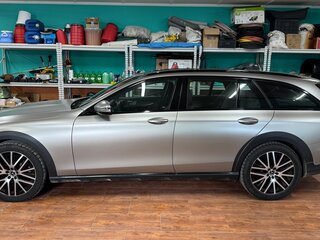 2022 Mercedes-Benz E-Класс All-Terrain 220 d V (W213, S213, C238) Рестайлинг, серый, 8000000 рублей, вид 3