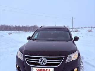 2010 Volkswagen Tiguan I, чёрный, 950000 рублей, вид 3