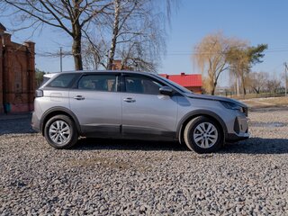 2020 Peugeot 5008 II Рестайлинг, серый, 1941851 рублей, вид 4