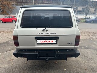 1985 Toyota Land Cruiser 60 Series, белый, 2100000 рублей, вид 3