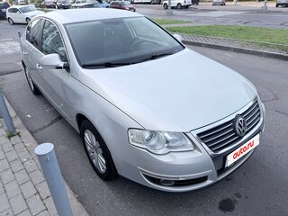 2010 Volkswagen Passat B6, серебристый, 898000 рублей, вид 1