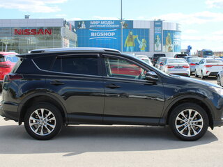 2016 Toyota RAV4 IV (XA40) Рестайлинг, чёрный, 1799000 рублей, вид 4
