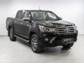 2017 Toyota Hilux VIII, чёрный, 3575000 рублей - вид 2