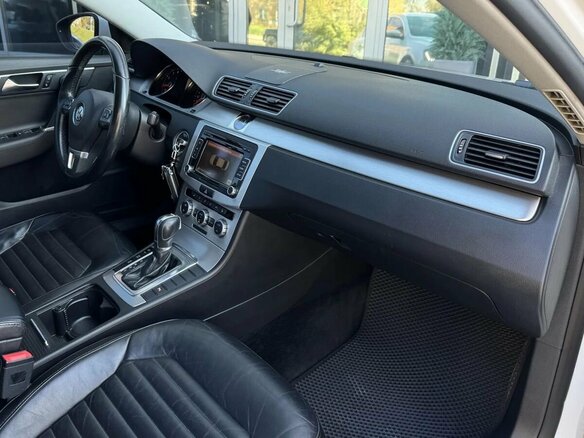 2012 Volkswagen Passat B7, белый, 999000 рублей - вид 23