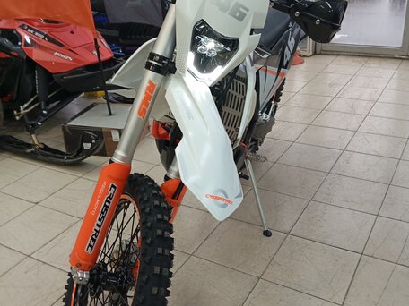 2025 Regulmoto Crosstrec, белый, 329000 рублей, вид 1
