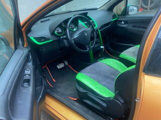 2007 Peugeot 207 I, оранжевый, 299999 рублей, вид 3