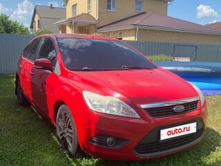 2010 Ford Focus II Рестайлинг, красный, 750000 рублей, вид 3