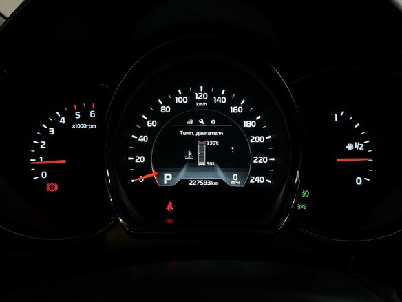 2017 Kia Ceed II Рестайлинг, красный - вид 10