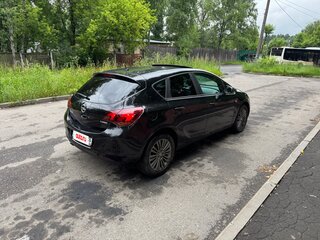 2011 Opel Astra J, чёрный, 539000 рублей, вид 4