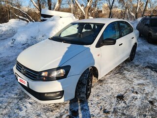 2019 Volkswagen Polo V Рестайлинг, белый, 630000 рублей, вид 2