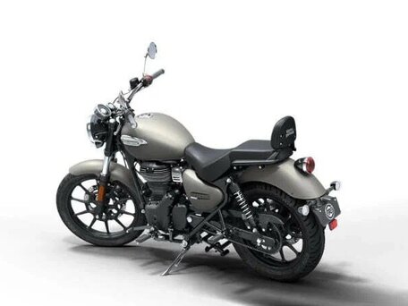 2026 Royal Enfield Meteor, серый, 519000 рублей, вид 2