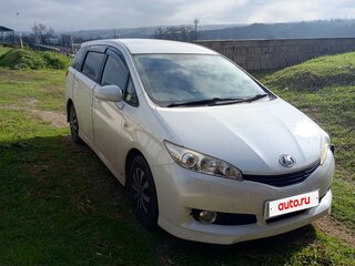 2009 Toyota Wish II, белый, 1200000 рублей, вид 3