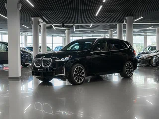 2025 BMW X3 Long 30L xDrive IV (G45/G48), чёрный, 6800000 рублей, вид 1
