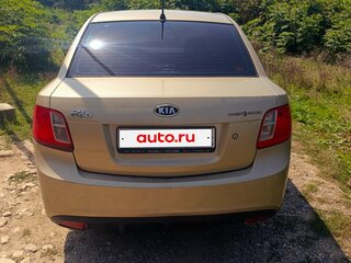 2010 Kia Rio II Рестайлинг, бежевый, 400000 рублей, вид 3