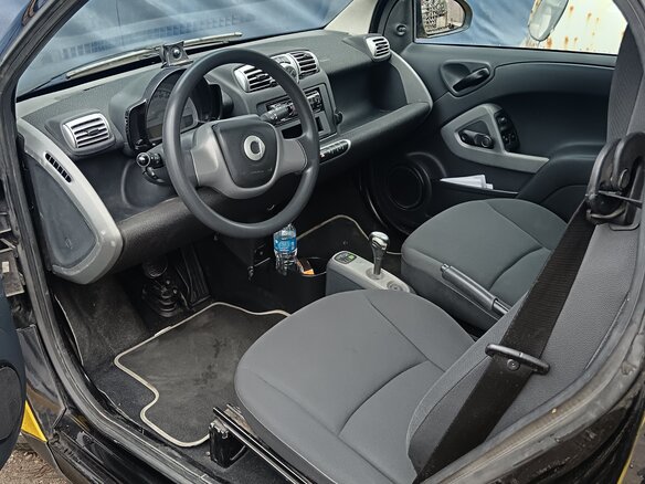 2015 Smart Fortwo II, жёлтый, 870000 рублей - вид 7