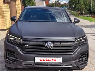 2019 Volkswagen Touareg III, чёрный, 4800000 рублей, вид 3