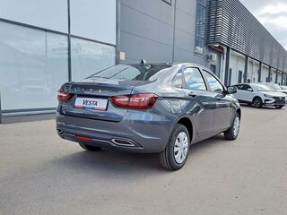 2026 Lada (ВАЗ) Vesta I Рестайлинг (NG), серый, 1735900 рублей, вид 5