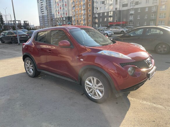 2012 Nissan Juke I, красный, 950000 рублей - вид 1