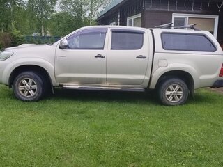 2011 Toyota Hilux VII, серый, 1950000 рублей, вид 3