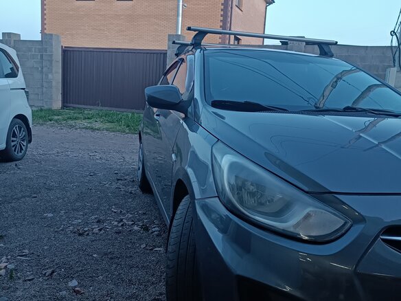 2011 Hyundai Solaris I, серый, 615000 рублей - вид 6