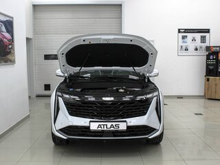 2026 Geely Atlas II, белый, 3909990 рублей, вид 5