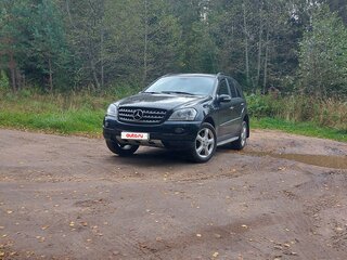 2007 Mercedes-Benz M-Класс 320 II (W164), чёрный, 1250000 рублей, вид 1