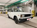 1998 Lada (ВАЗ) 2104 5-speed, белый, 280000 рублей - вид 1