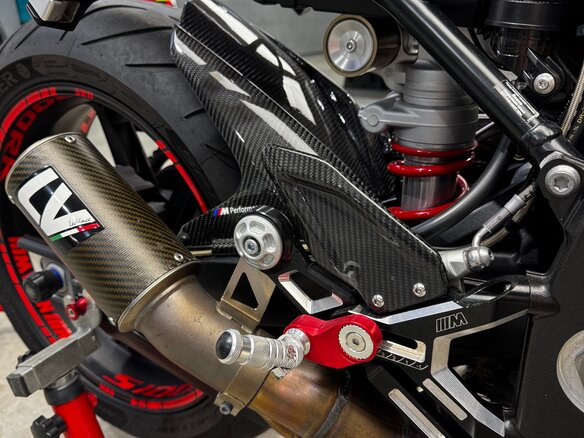 2019 BMW S 1000 RR, красный, 2025000 рублей - вид 18