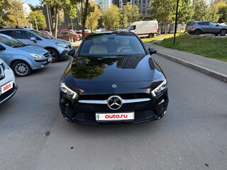 2019 Mercedes-Benz A-Класс 200 IV (W177), чёрный, 2780000 рублей, вид 4