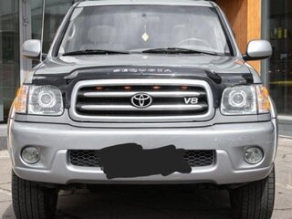 2001 Toyota Sequoia I, серебристый, 1950000 рублей, вид 2