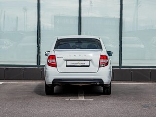 2020 Lada (ВАЗ) Granta I Рестайлинг, белый, 700000 рублей, вид 4