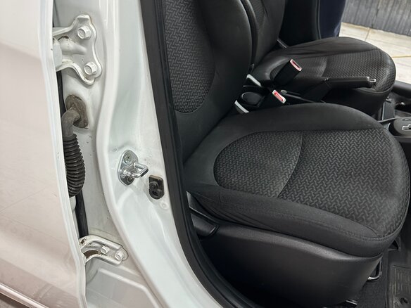 2015 Kia Rio III, белый, 940000 рублей - вид 18
