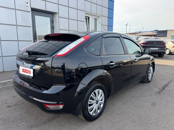 2011 Ford Focus II Рестайлинг, чёрный, 650000 рублей - вид 3