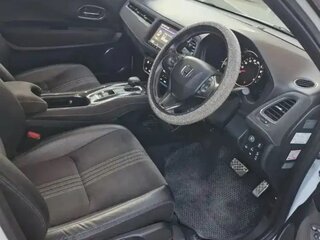 2019 Honda Vezel I Рестайлинг, белый, 2000000 рублей, вид 5