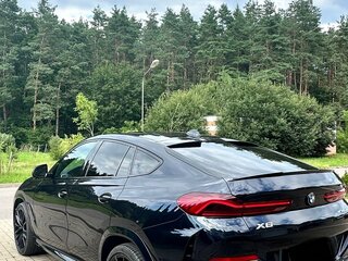 2022 BMW X6 40i III (G06), синий, 5900000 рублей, вид 2